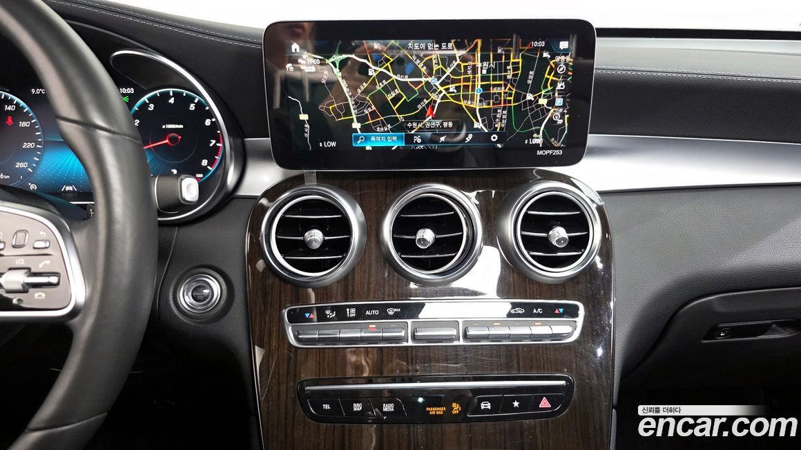 Mercedes-Benz GLC-Class 2020