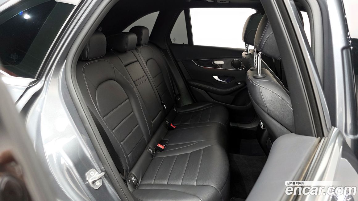 Mercedes-Benz GLC-Class 2020