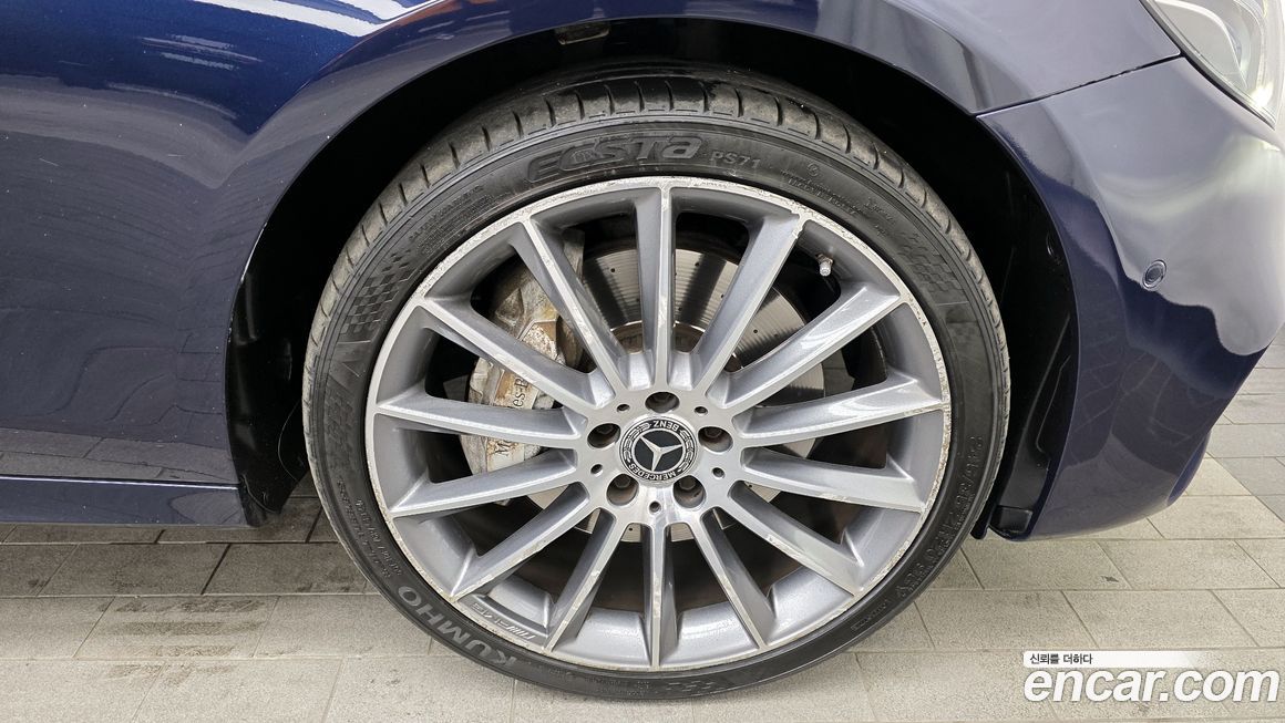 Mercedes-Benz E-Class 2019