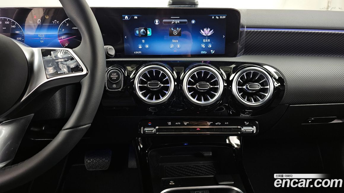 Mercedes-Benz A-Class 2025