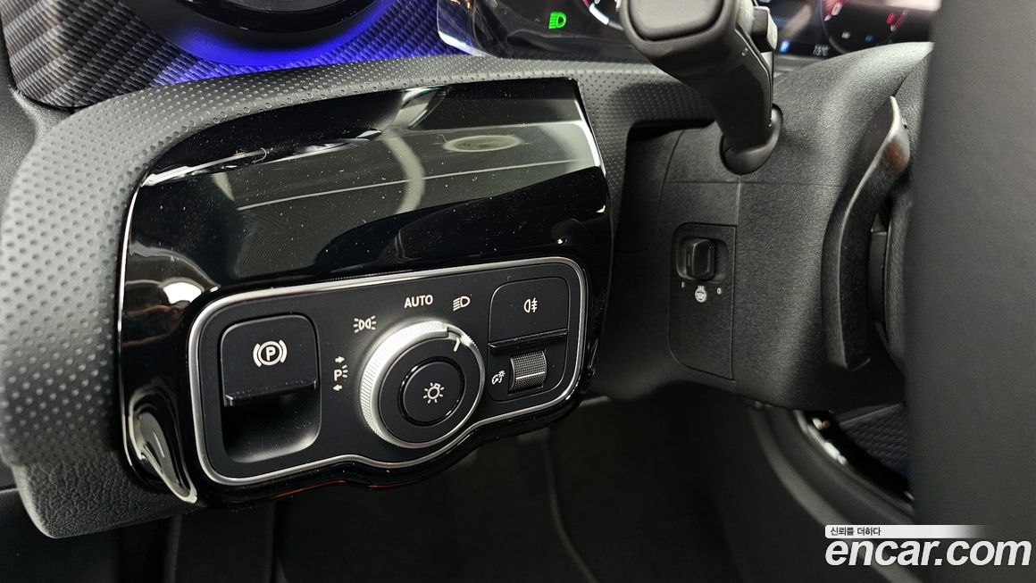 Mercedes-Benz A-Class 2025