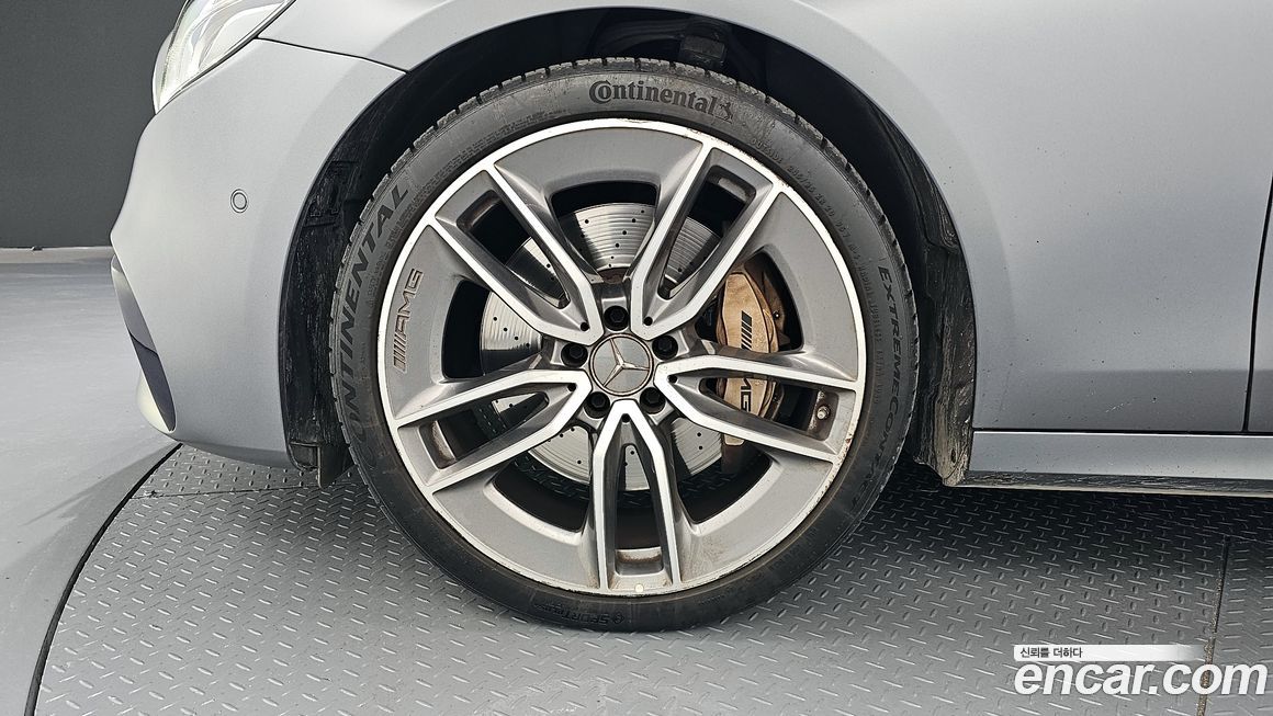 Mercedes-Benz E-Class 2019