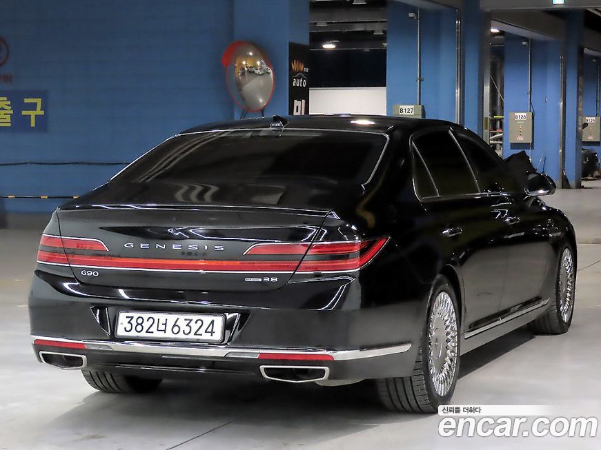 Genesis G90 2020
