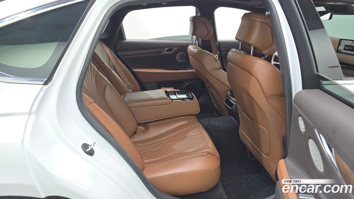 Genesis G80 2021