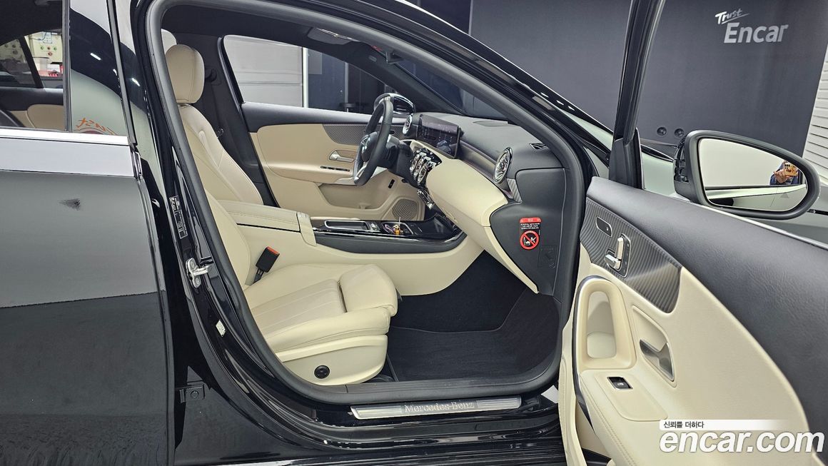 Mercedes-Benz A-Class 2025