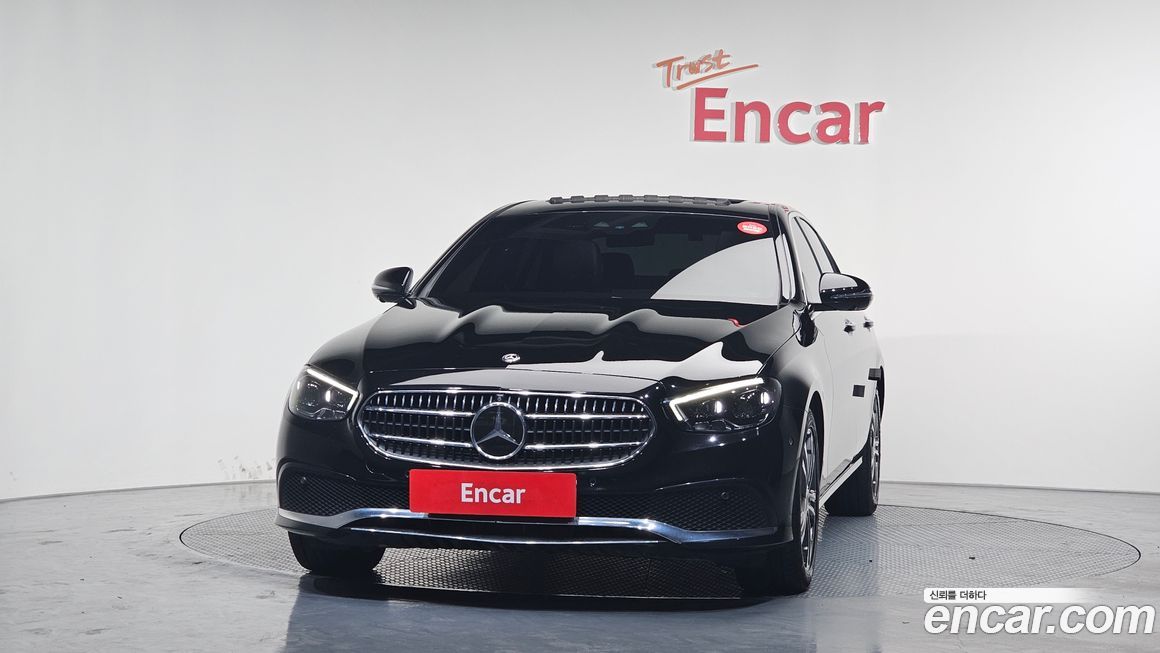 Mercedes-Benz E-Class 2021