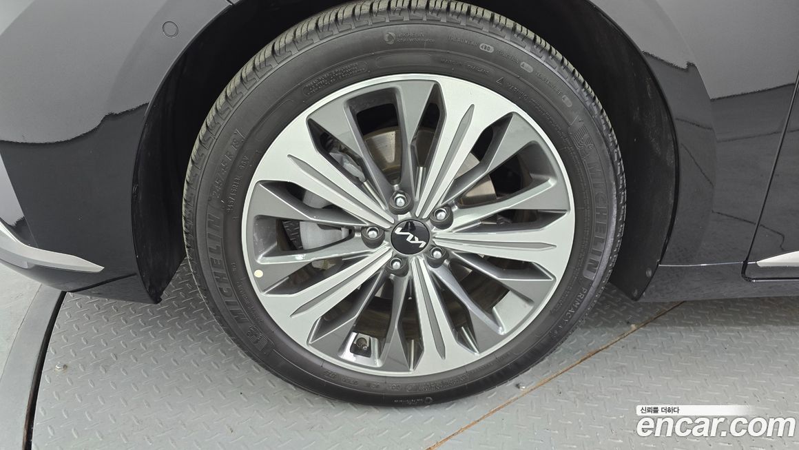 Kia K8 2024