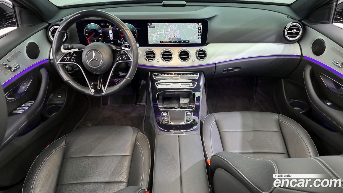 Mercedes-Benz E-Class 2021