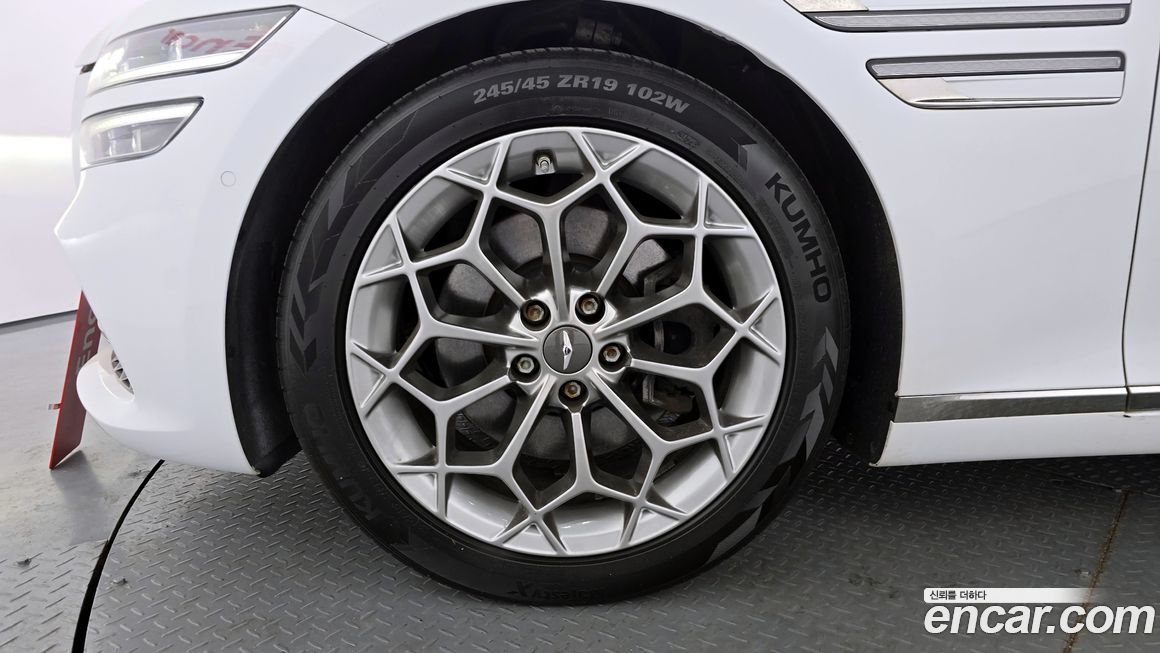 Genesis G80 2021