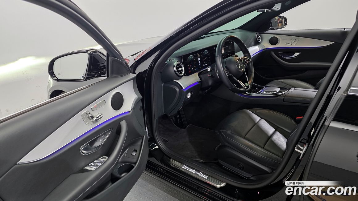 Mercedes-Benz E-Class 2021