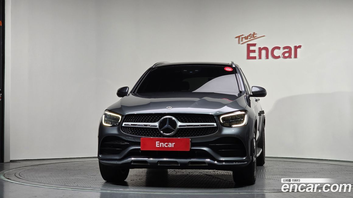 Mercedes-Benz GLC-Class 2021
