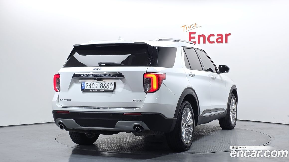 Ford Explorer 2022