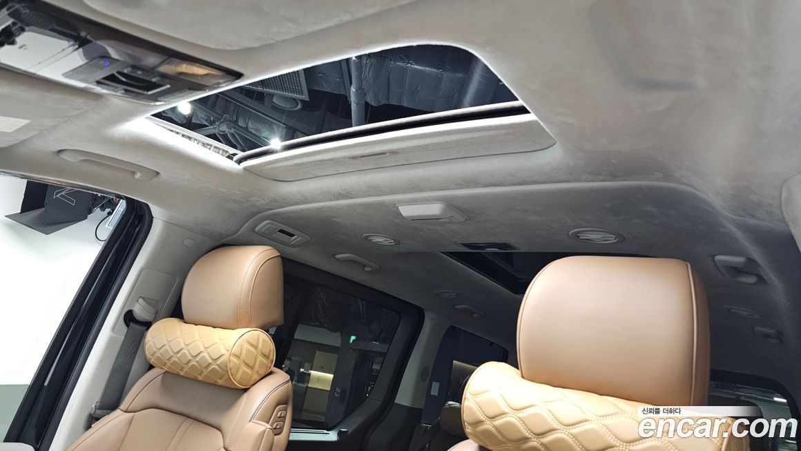 Hyundai Staria 2022