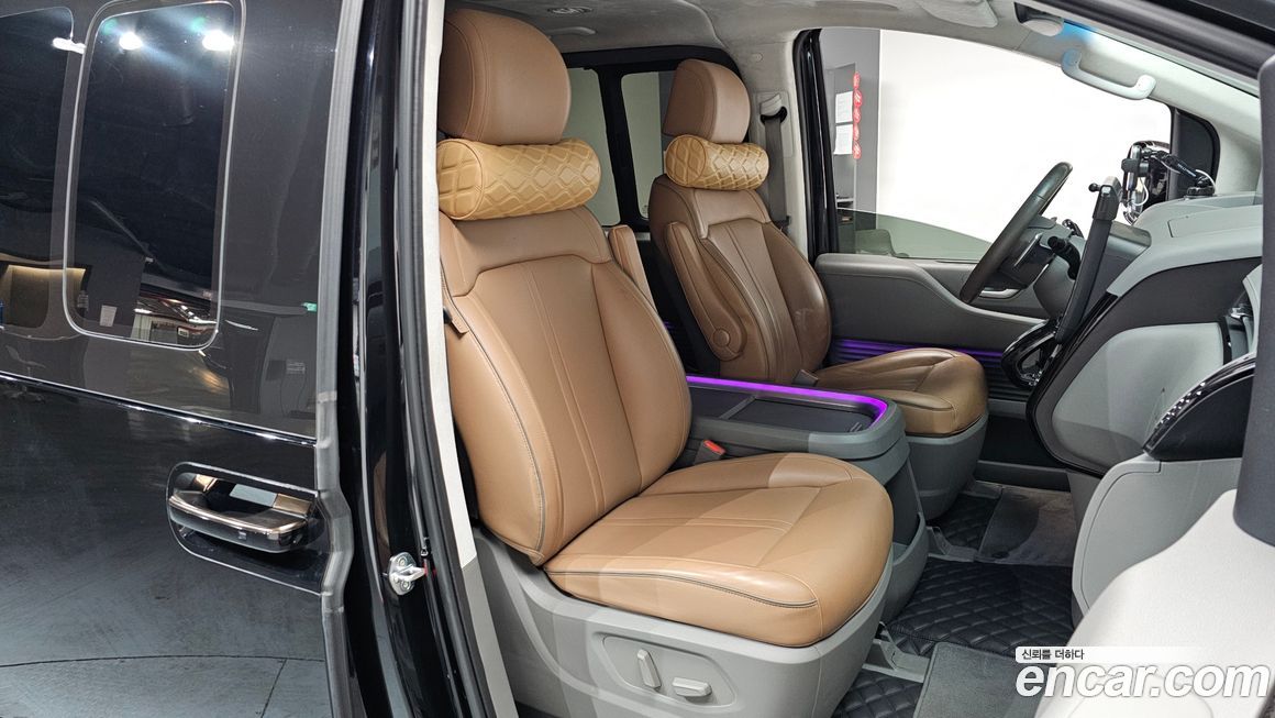 Hyundai Staria 2022