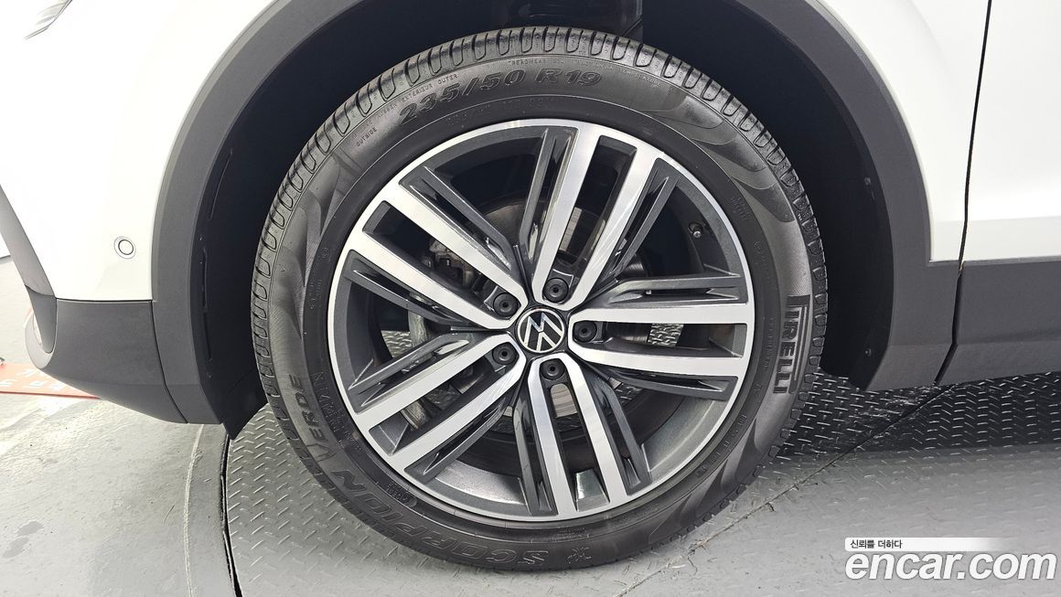 Volkswagen Tiguan 2021