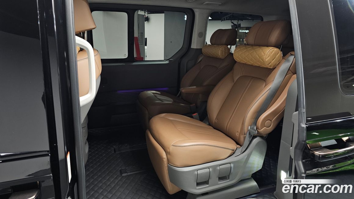 Hyundai Staria 2022