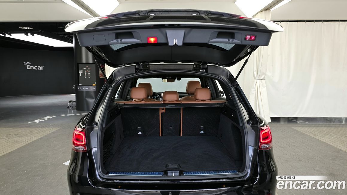 Mercedes-Benz GLC-Class 2020