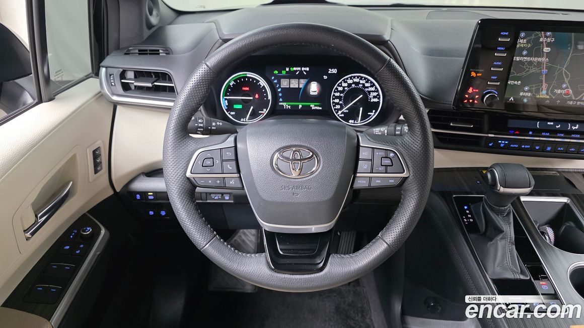 Toyota Sienna 2021