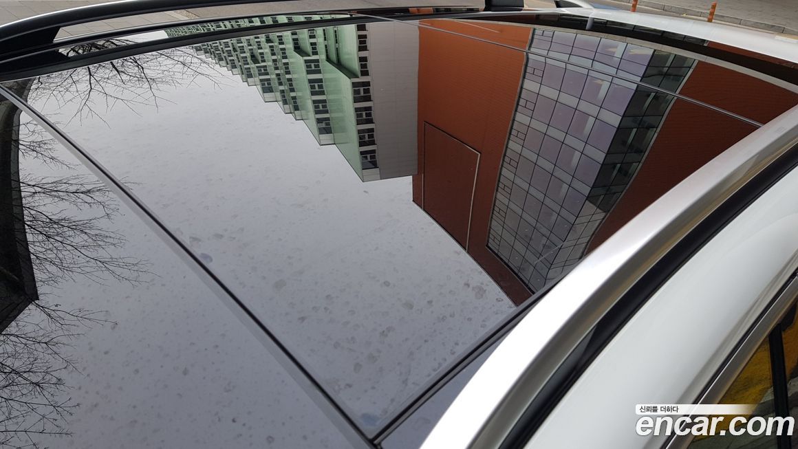 Mercedes-Benz GLB-Class 2023