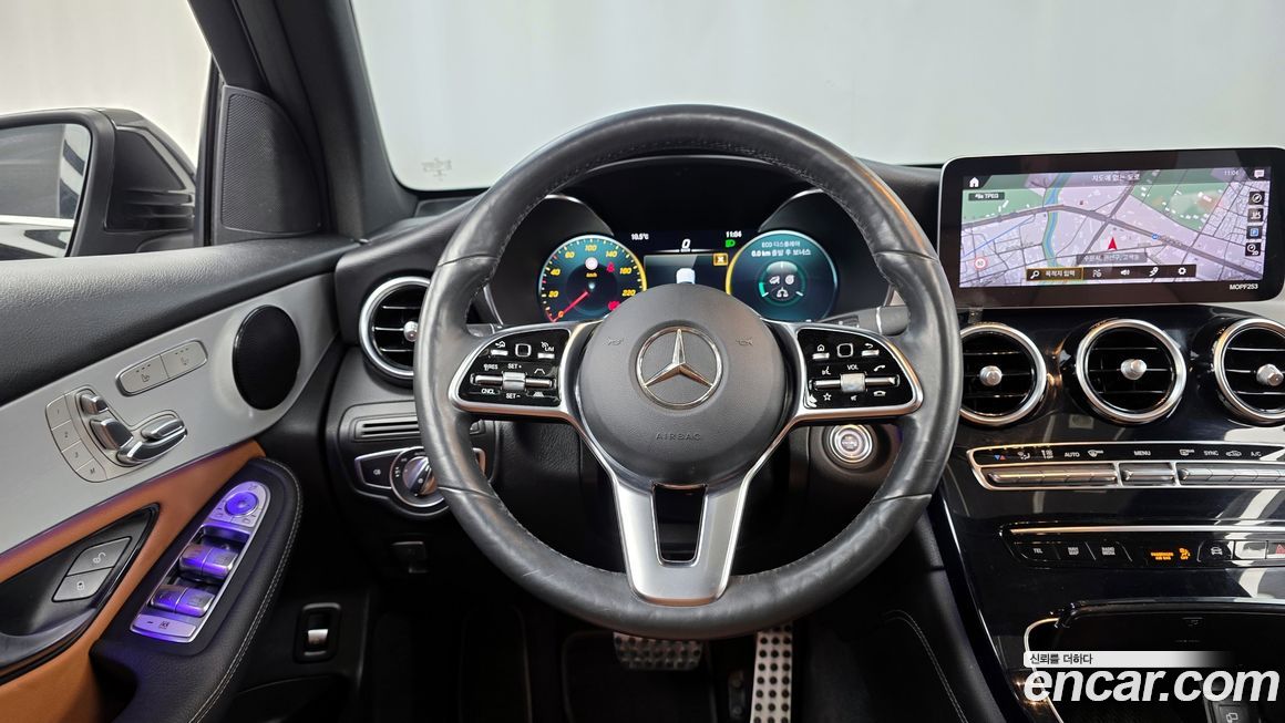 Mercedes-Benz GLC-Class 2020