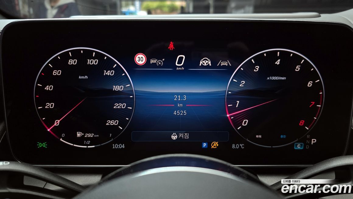 Mercedes-Benz GLC-Class 2025