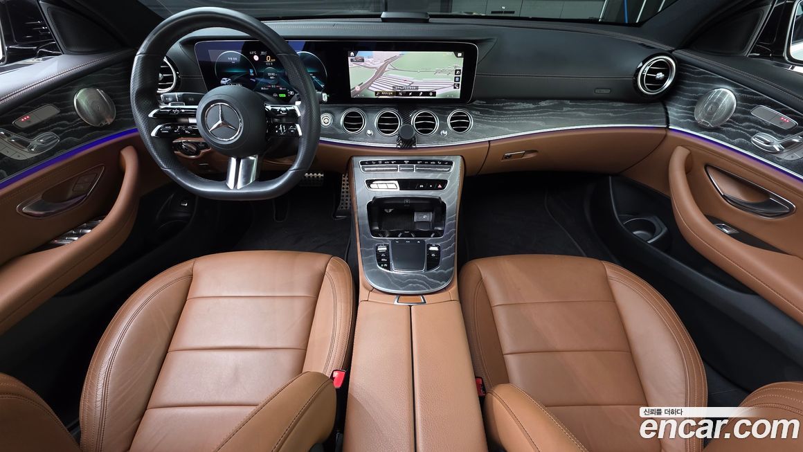 Mercedes-Benz E-Class 2021