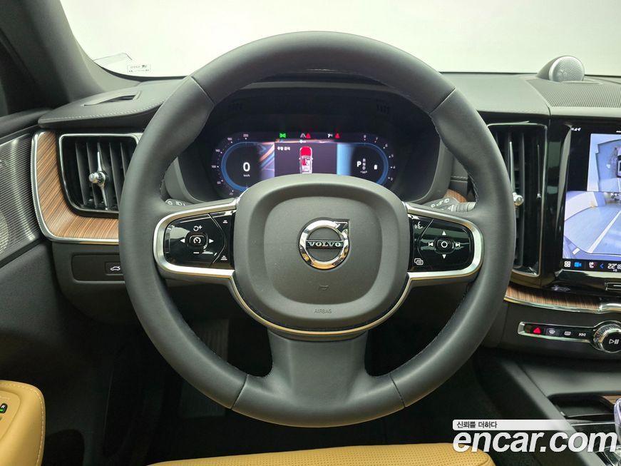 Volvo XC60 2024