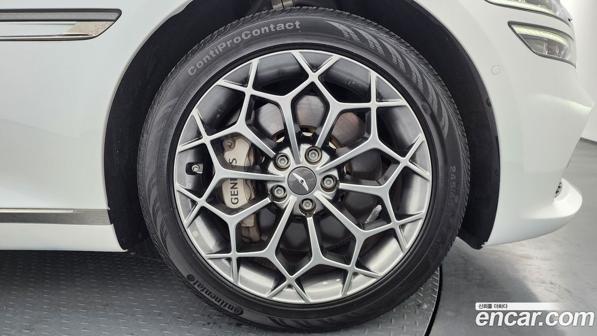 Genesis G80 2023
