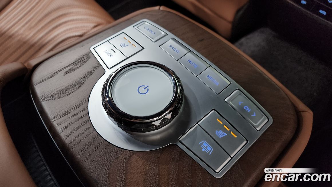 Genesis G80 2023