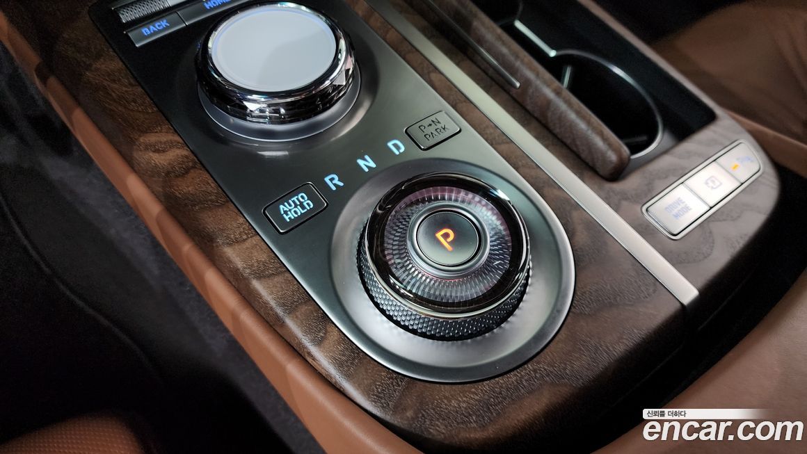 Genesis G80 2023