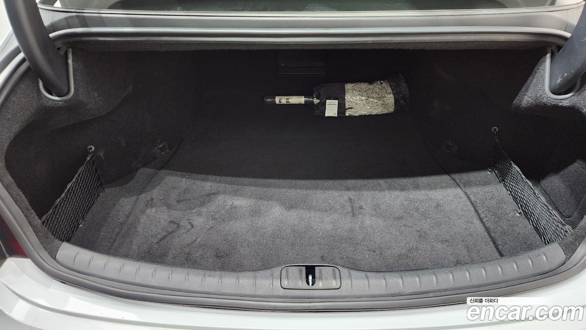 Genesis G80 2023