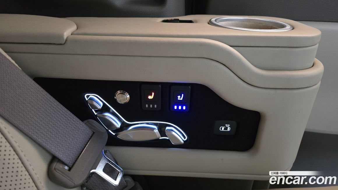 Kia Canival 2024