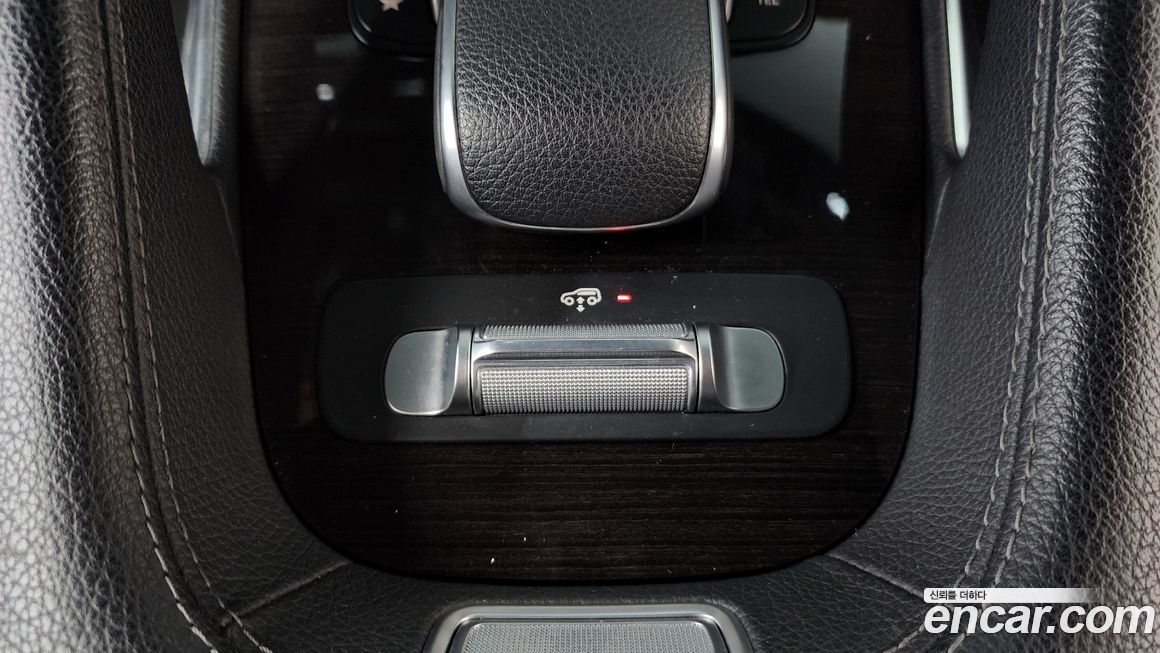 Mercedes-Benz GLE-Class 2021