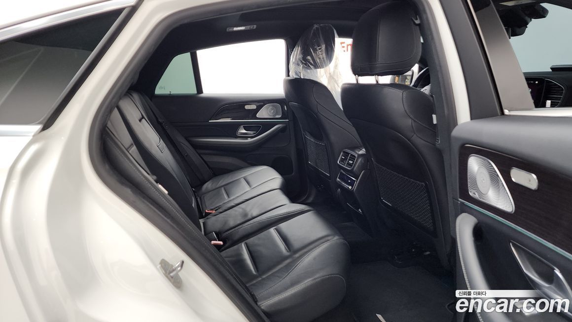 Mercedes-Benz GLE-Class 2021