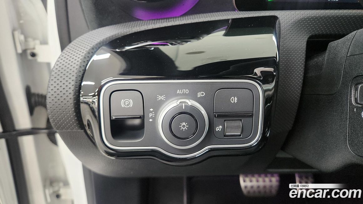 Mercedes-Benz A-Class 2025