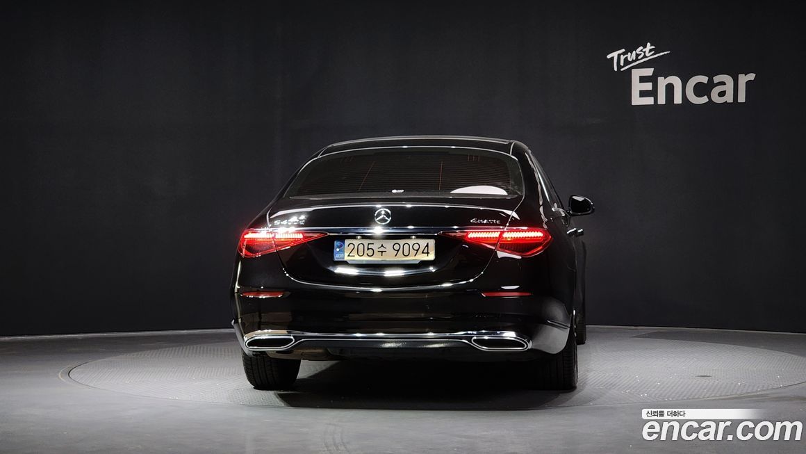 Mercedes-Benz S-Class 2022