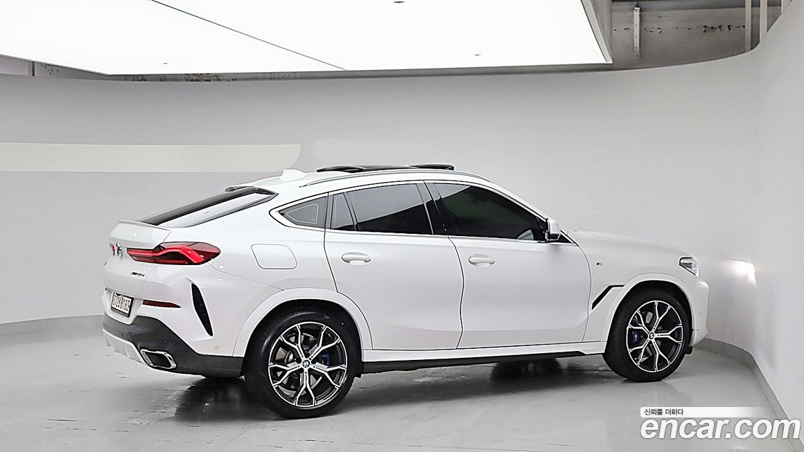 BMW X6 2021