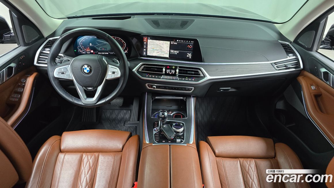 BMW X7 2021