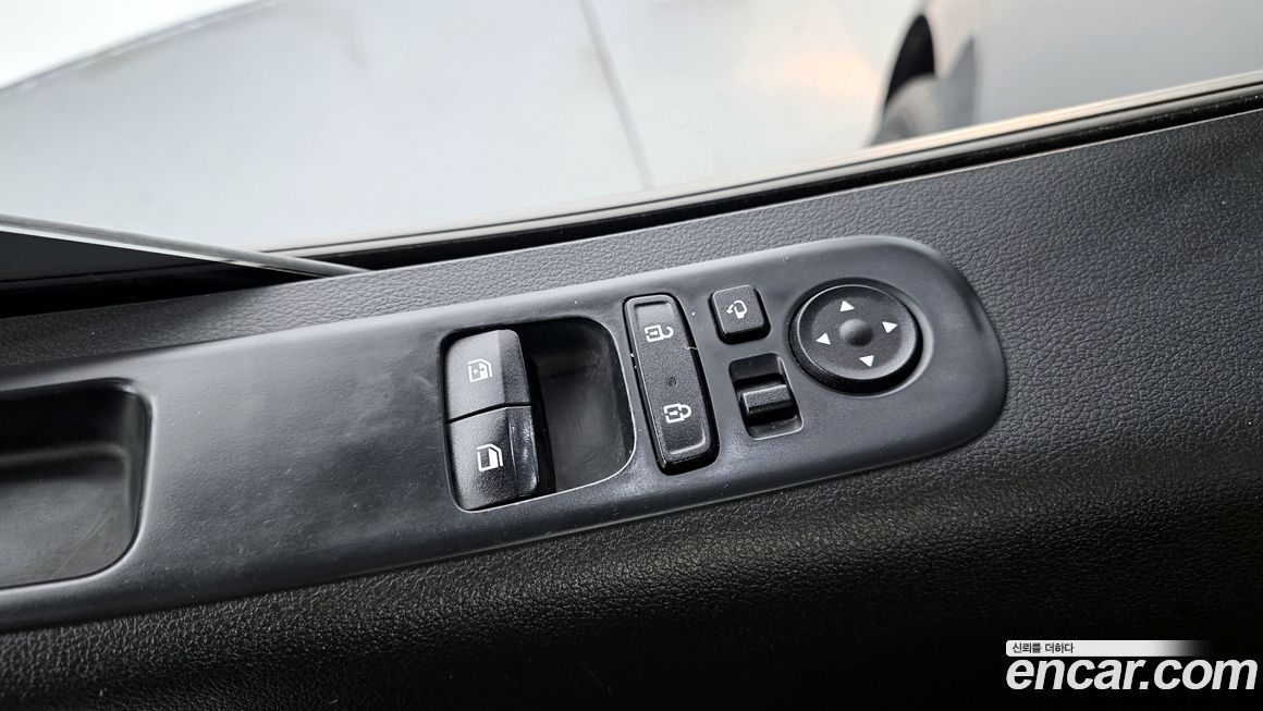 Hyundai Staria 2023