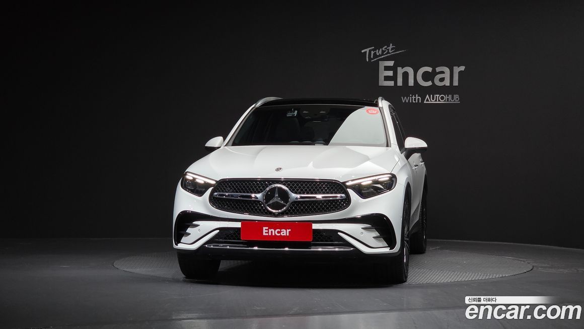 Mercedes-Benz GLC-Class 2026