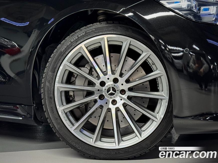 Mercedes-Benz S-Class 2022