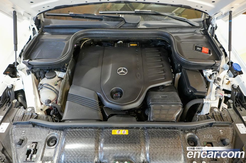 Mercedes-Benz GLE-Class 2025