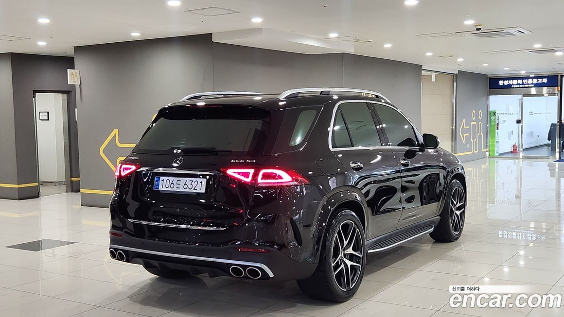 Mercedes-Benz GLE-Class 2023