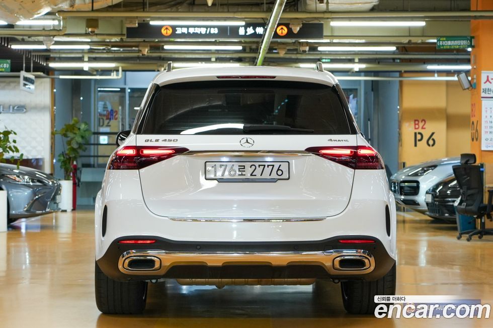 Mercedes-Benz GLE-Class 2025