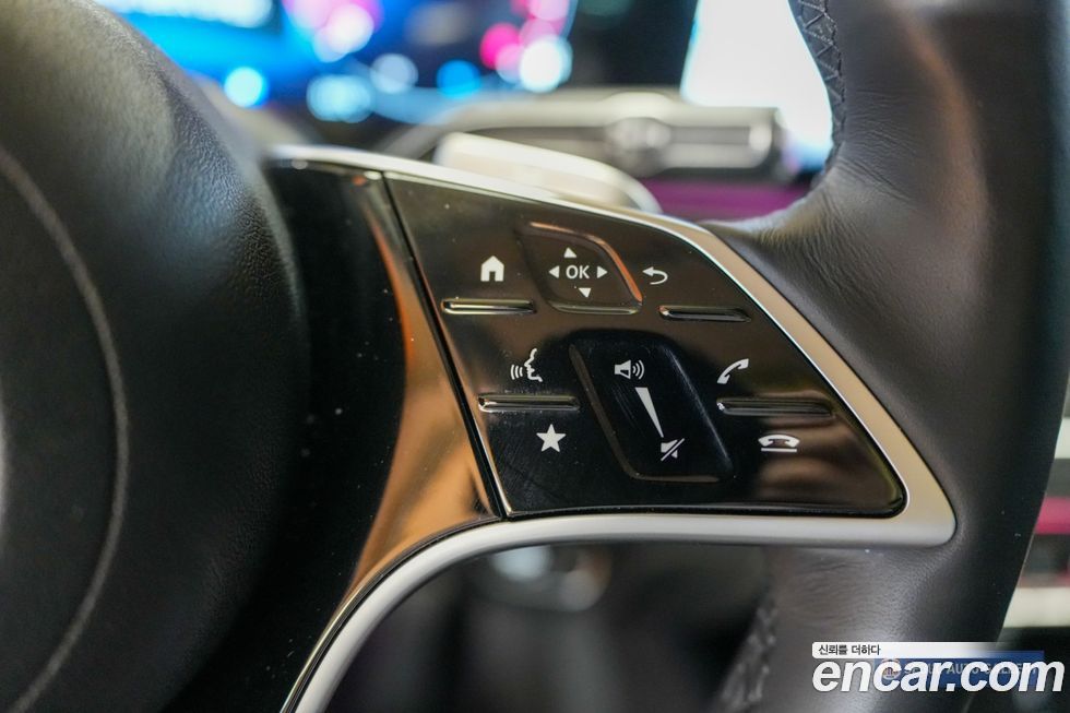 Mercedes-Benz GLE-Class 2025