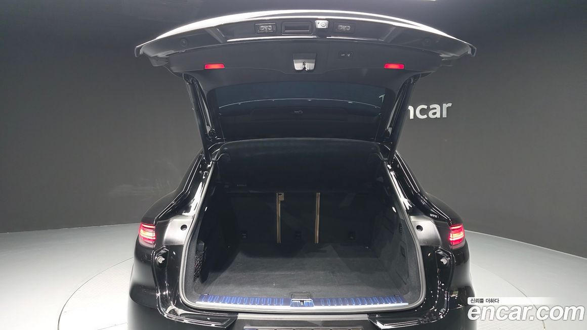 Porsche Cayenne 2023