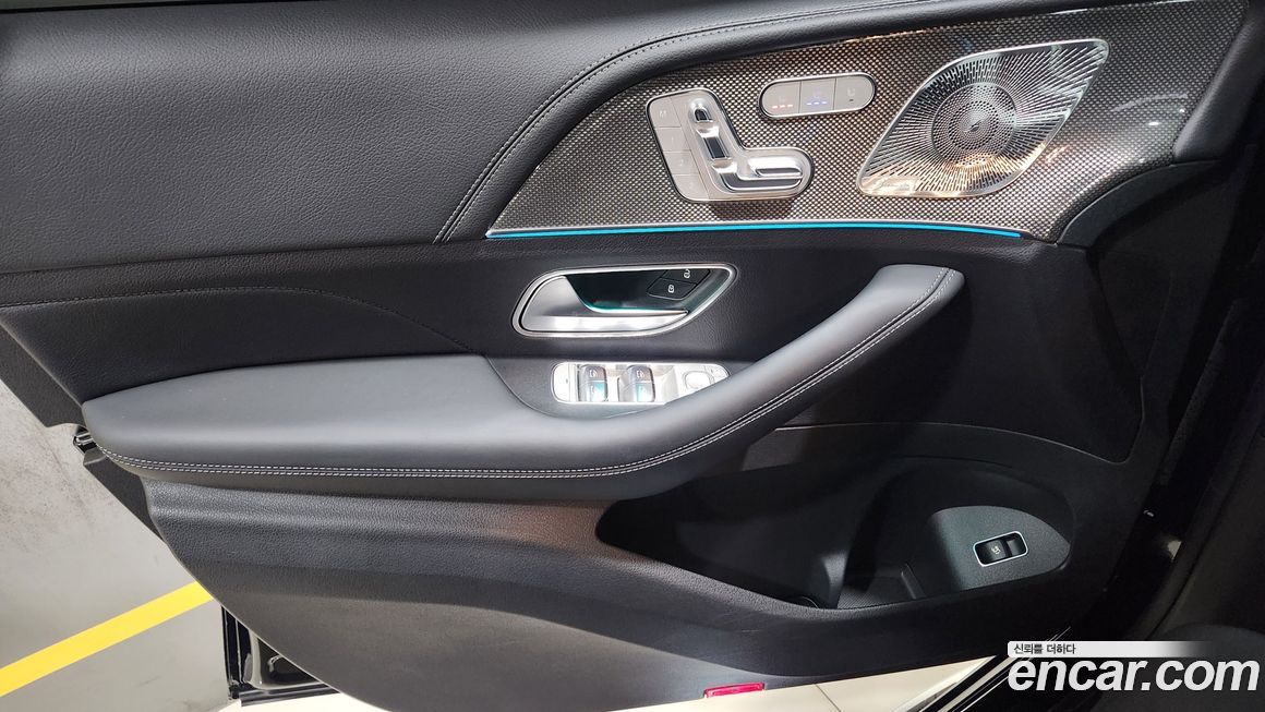 Mercedes-Benz GLE-Class 2023