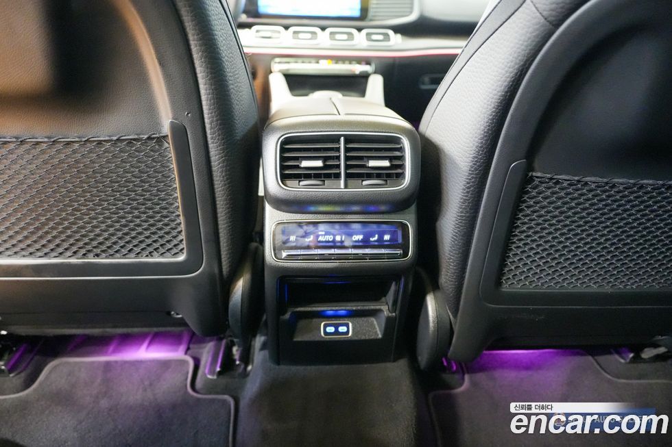 Mercedes-Benz GLE-Class 2025