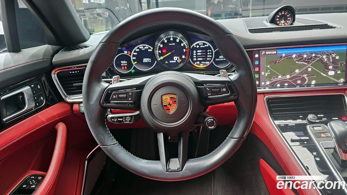 Porsche Panamera 2022