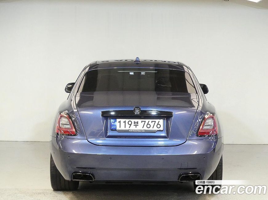 Rolls-Royce Ghost 2023